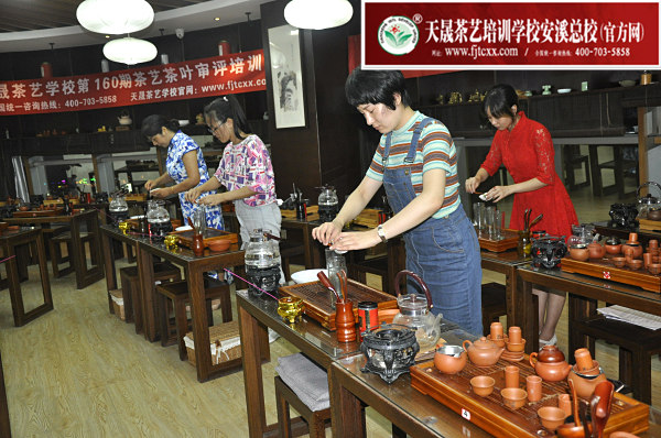 第160期：选修课之绿茶茶艺表演(图1)