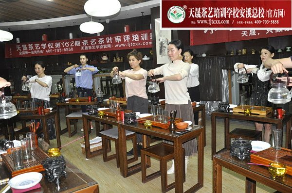 第162期：选修课之绿茶茶艺表演(图2)