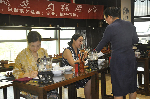 第200期：安溪茶艺之茶具展示学习