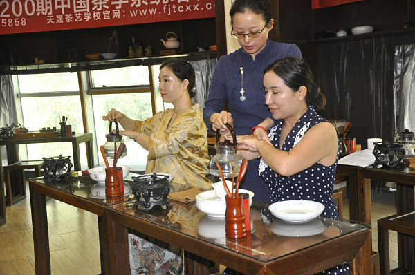 第200期：安溪茶艺之茶具展示学习(图3)