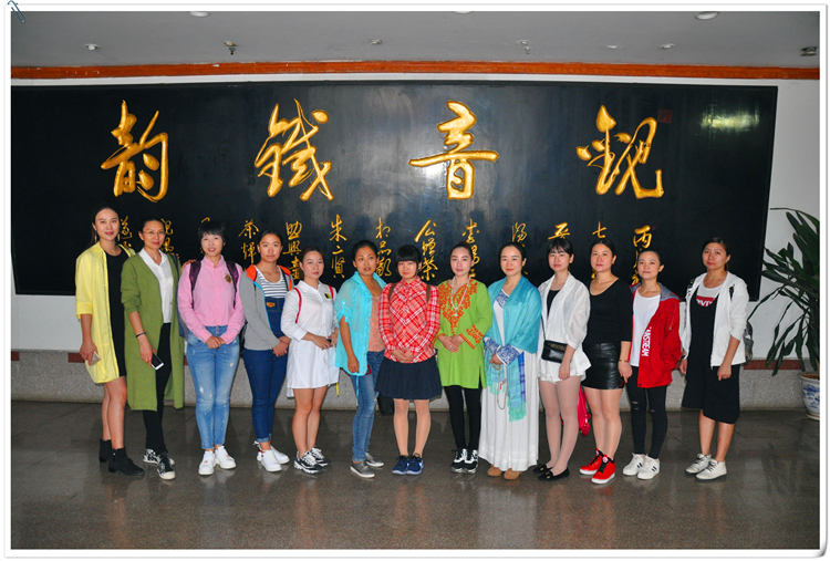 天晟茶艺培训学校课程是否定期更新，紧跟行业趋势？