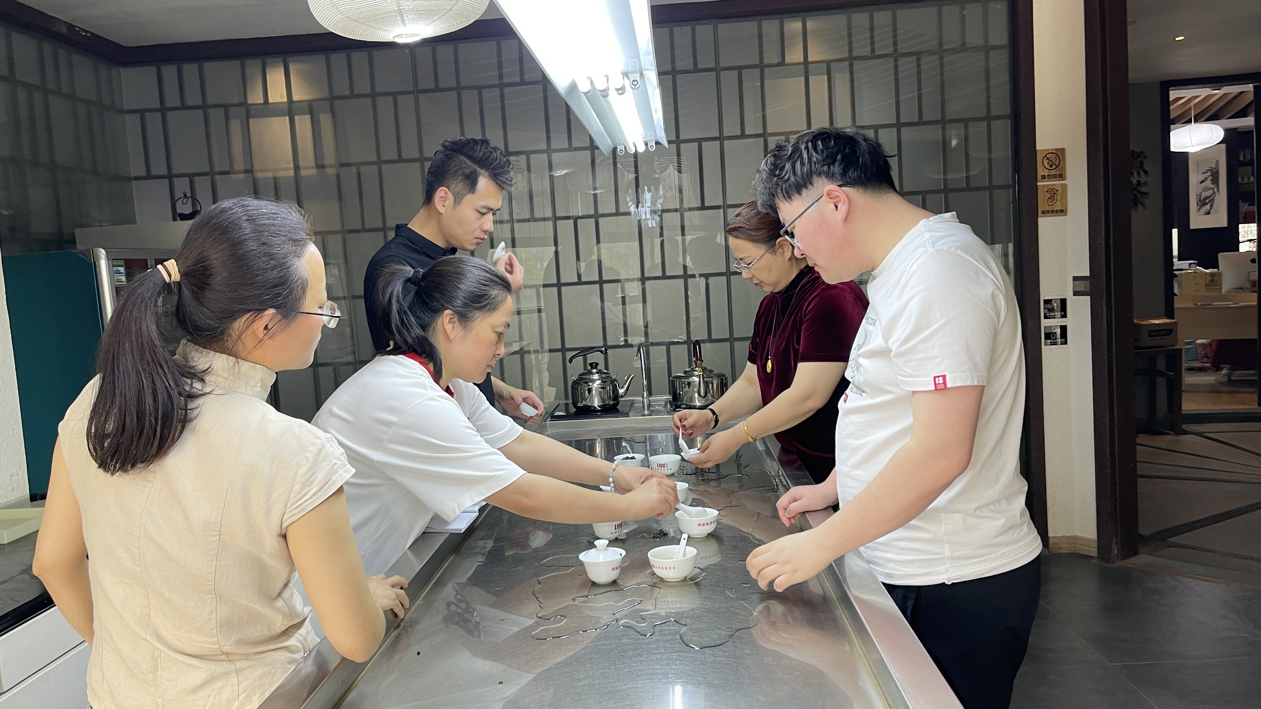 天晟茶艺培训学校只做一个班收费高吗?(图1)