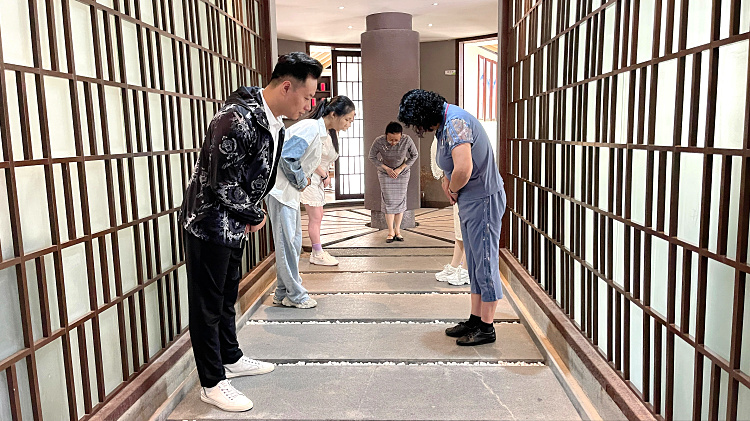 天晟茶艺培训学校报考三本证书可以是高级工级别吗?(图1)