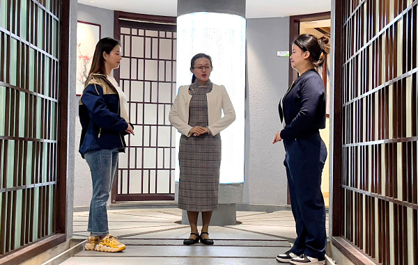 第213期：台湾十八道茶艺茶具展示学习，茶艺站姿(图3)