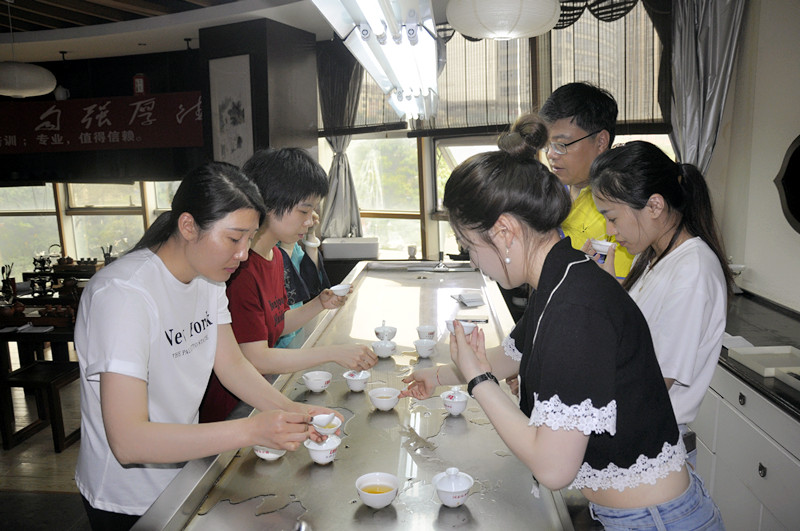 10天从茶小白到合格茶艺师？天晟用19年验证的速成密码被曝光(图2)