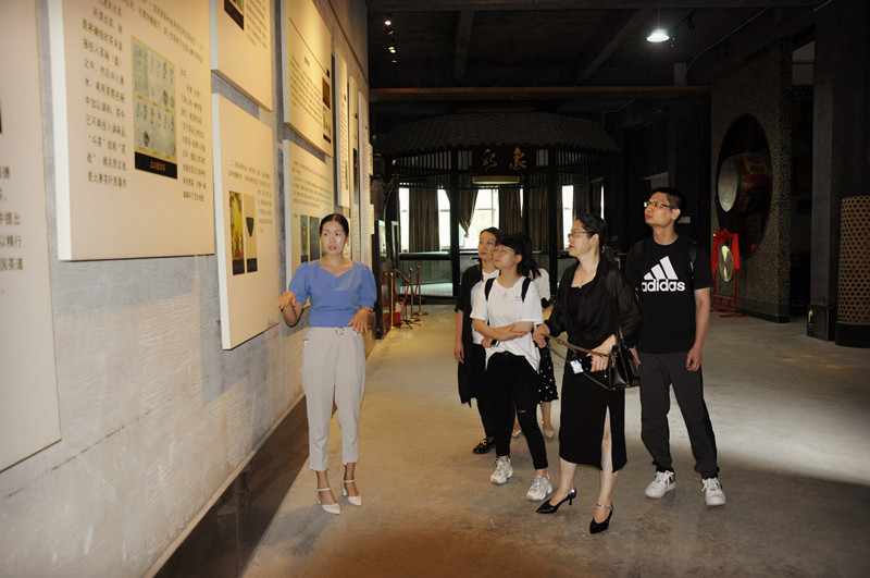 **十天炼成茶艺师？看传统茶文化如何破圈现代培训体系**(图4)