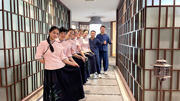 天晟茶艺学校第217期毕业合影留念(图2)