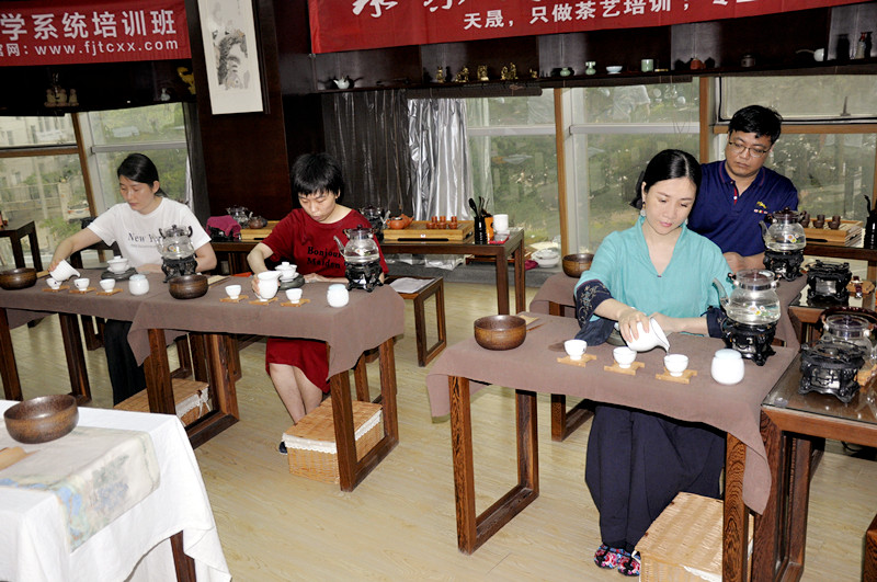 茶道不仅是技艺，更是心境的修炼！！(图1)