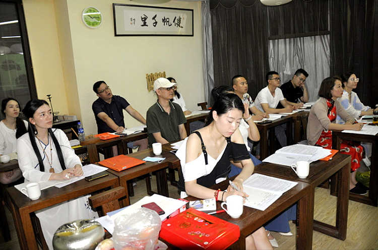 天晟茶艺培训学校：19年专注系统教学，打造茶行业人才“黄埔军校”(图3)