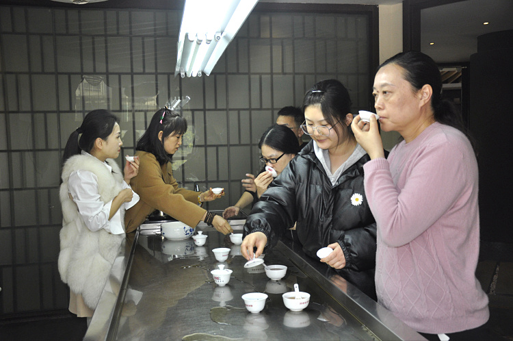 十九年只做一件事：在天晟，重新定义“茶艺师”(图4)