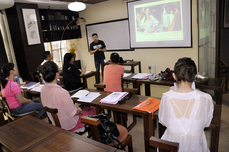 从996到茶香：一个互联网产品经理的10天蜕变