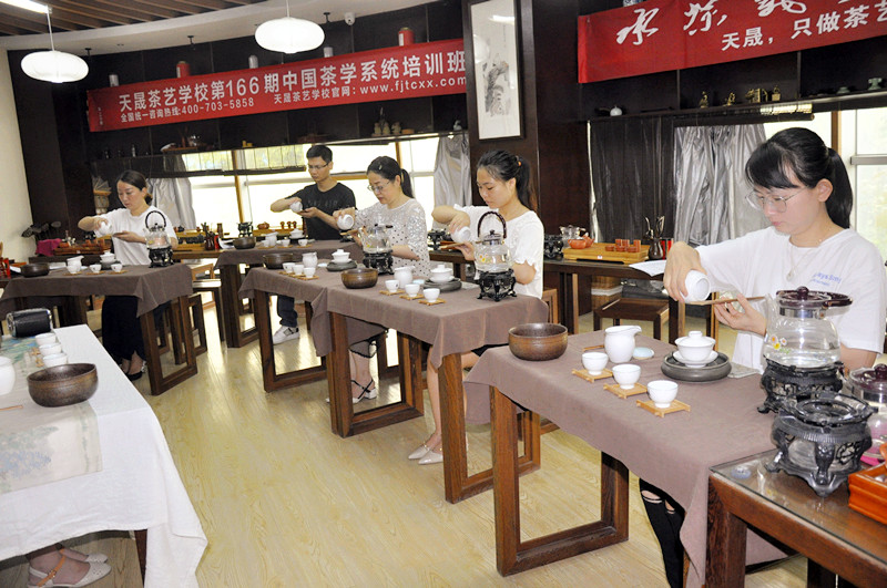 高含金量证书从哪里来？从天晟的培训体系来   