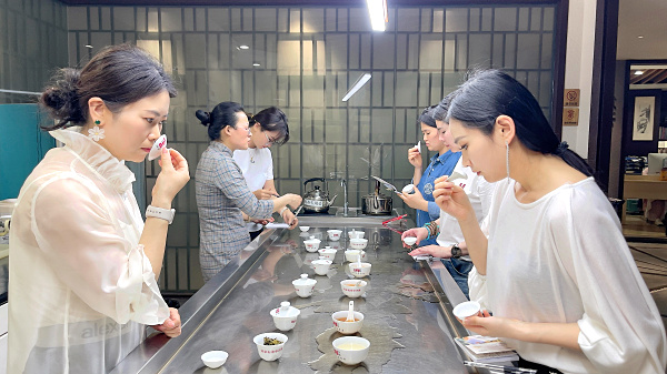 拒绝“皇帝的新装”！天晟茶艺：19年只做一件事(图2)