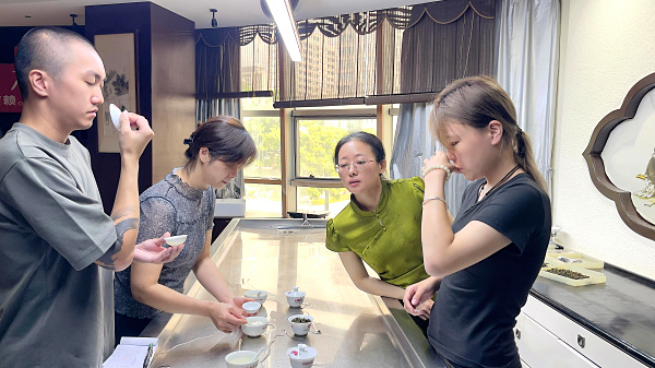 第220期:乌龙茶分类及安溪四大名茶审评与检验(图3) 第220期:乌龙茶分类及安溪四大名茶审评与检验(图3)