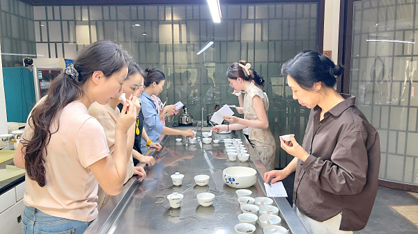 第223期:福鼎白茶的加工与审评、白茶实践审评(图3) 第223期:福鼎白茶的加工与审评、白茶实践审评(图3)